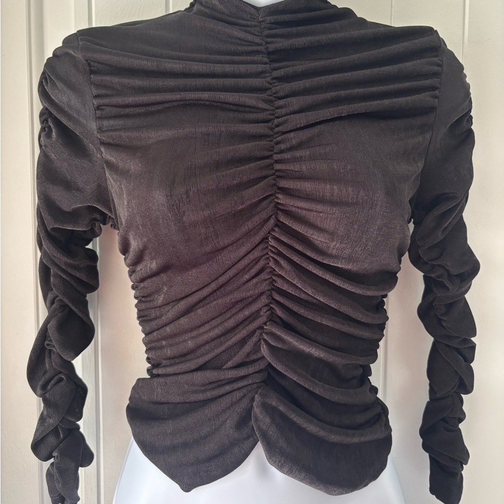 Chic Gathered Brown Top